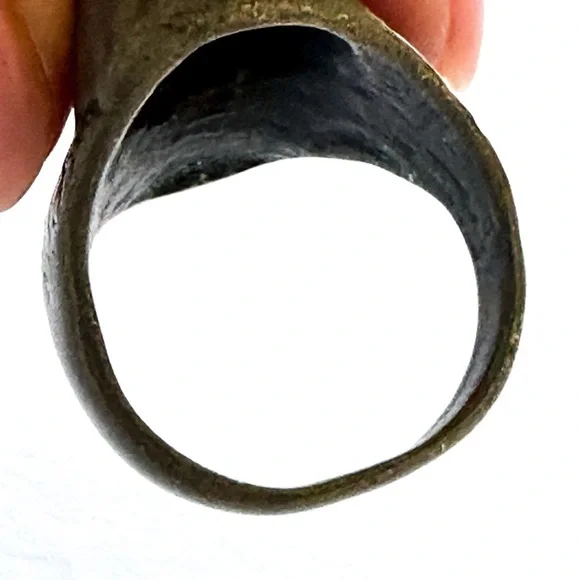 Large Unique Vintage Pewter Claw Horn Shaped Ring 11